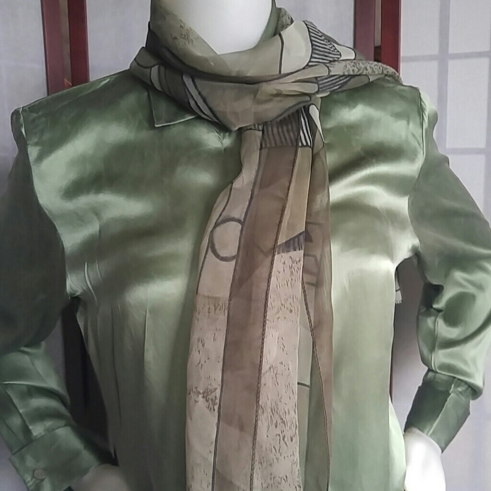 Scarf - Picture 4 of 9