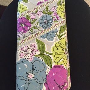 Vera Bradley travel wallet