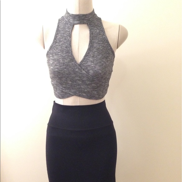 Crop Top - Picture 1 of 4