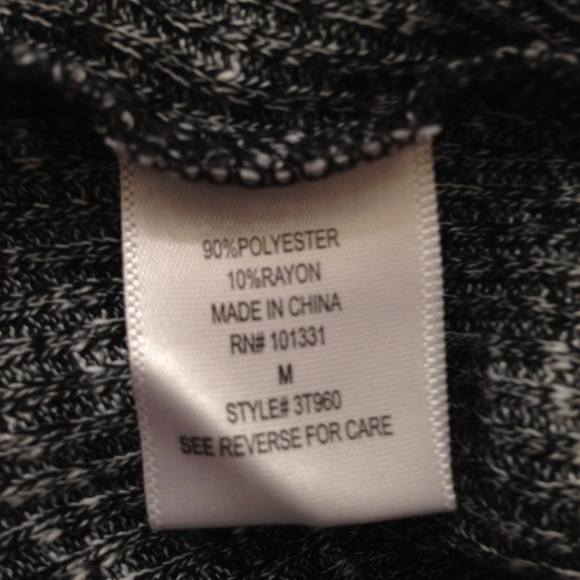 Crop Top - Picture 4 of 4