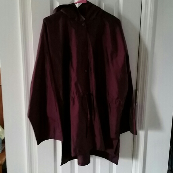 totes Jackets & Blazers - Totes burgundy rain jacket