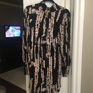 FINAL SALE Trina Turk dress, sz 4, navy