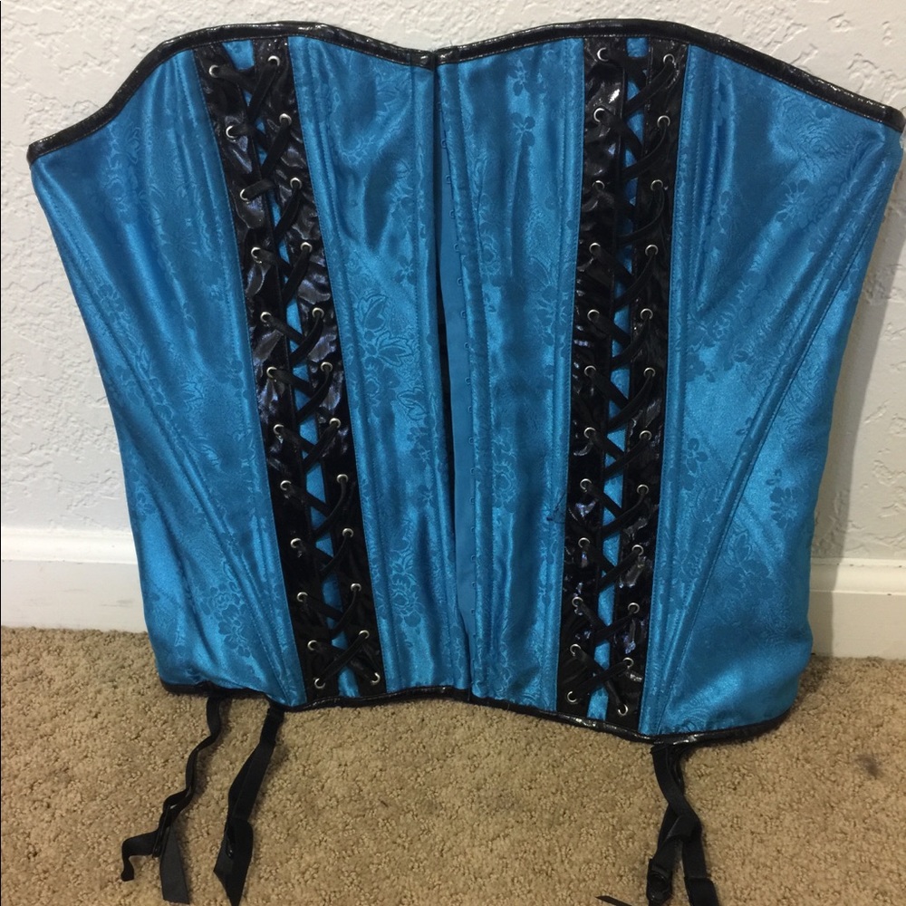 Corset NWT