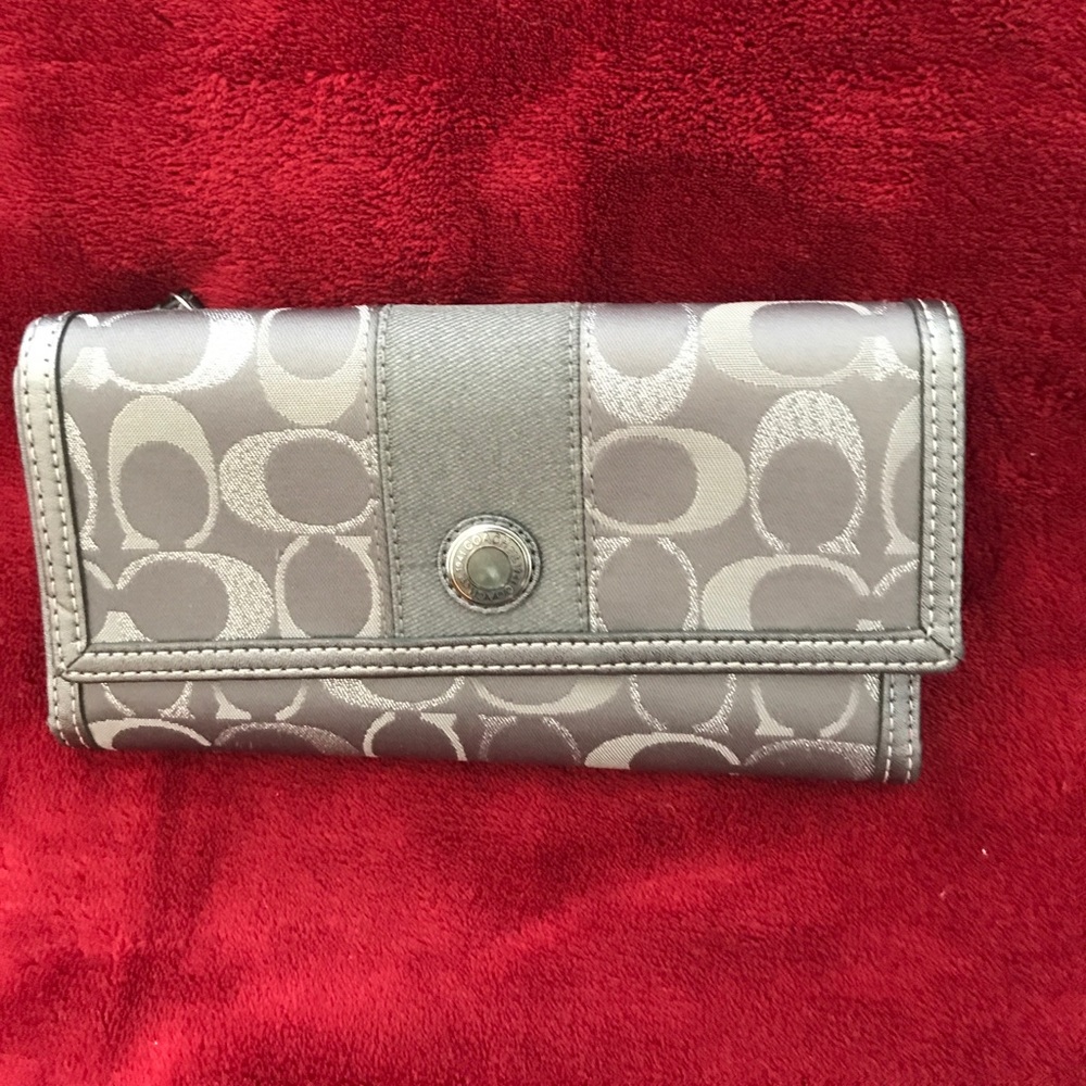 Coach wallet
