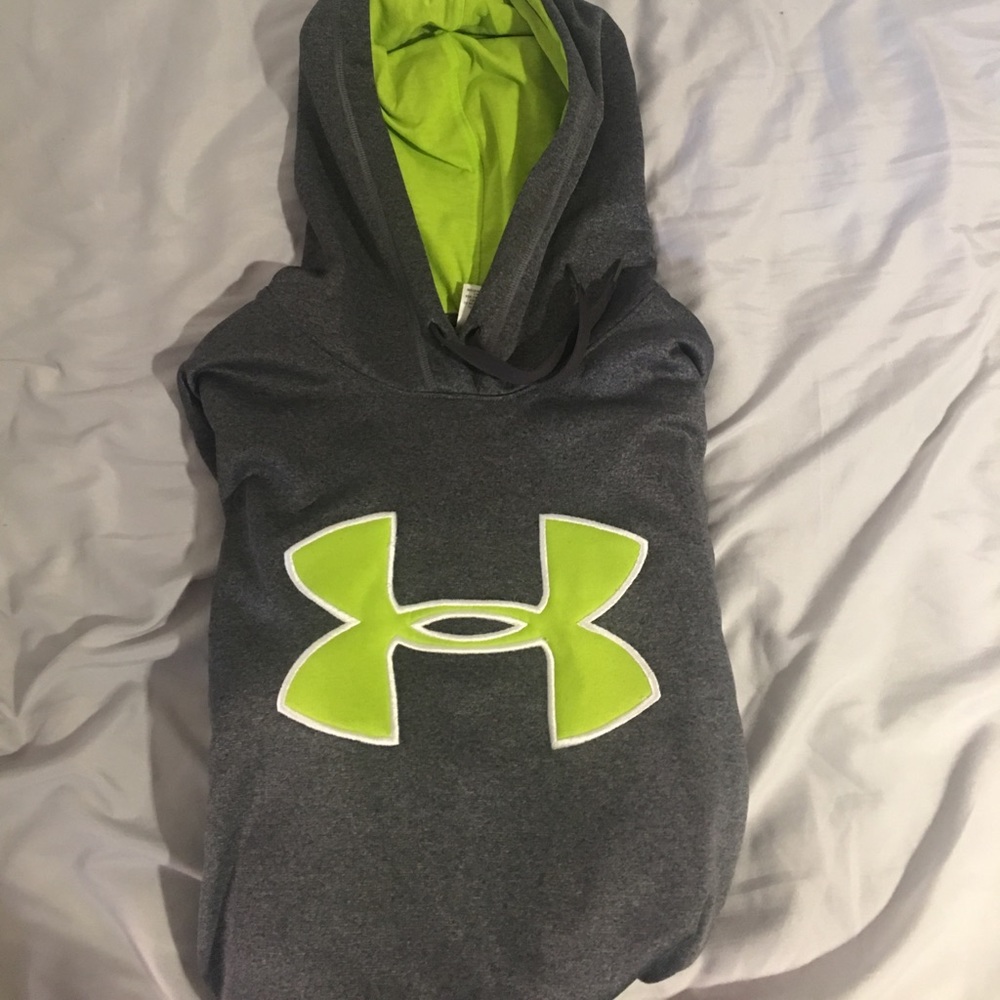 Underarmour Sweatshirt