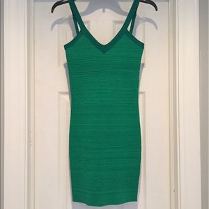 Guess green body on dress. Size small.