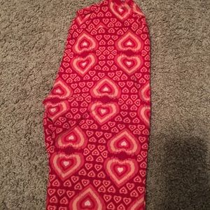 LulaRoe Valentine leggins