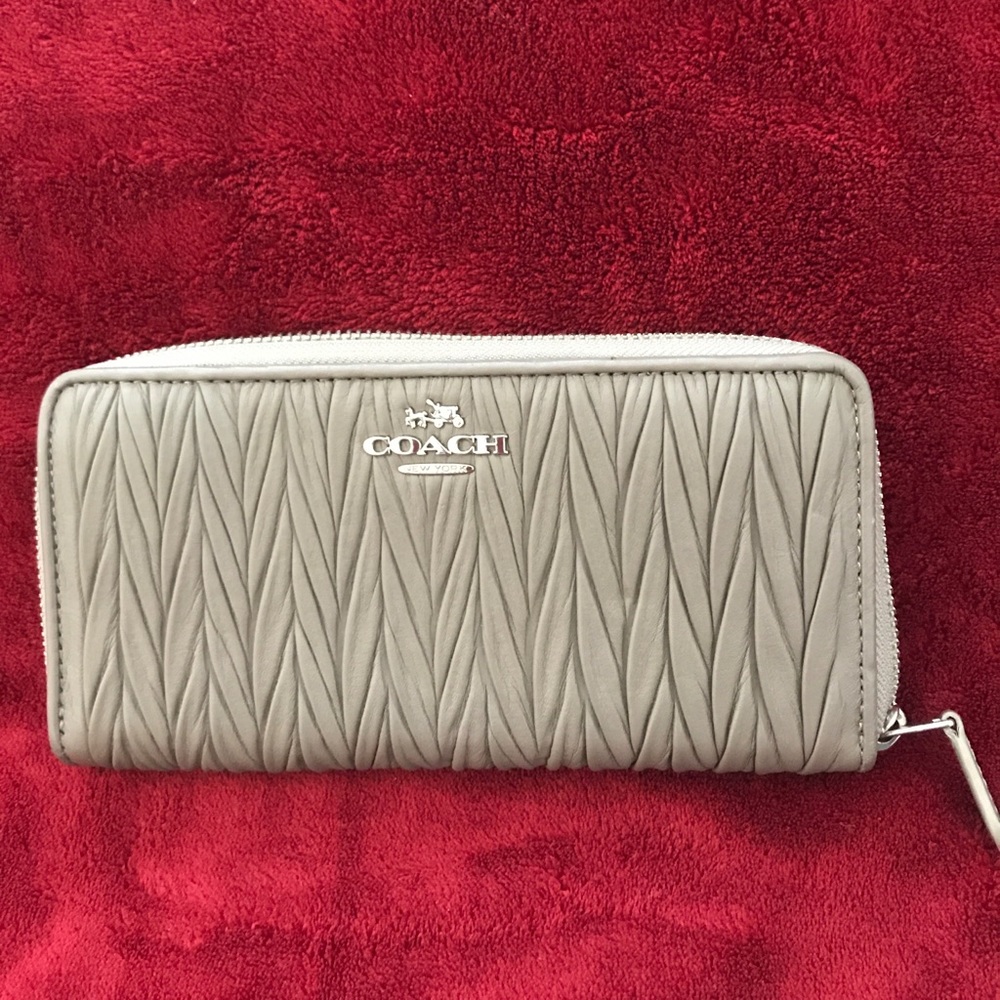 Coach wallet
