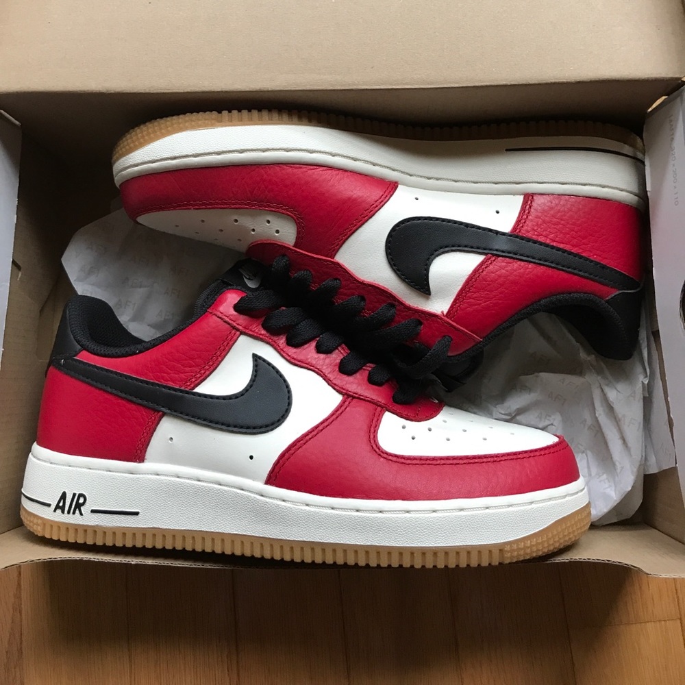 Nike Air Force 1