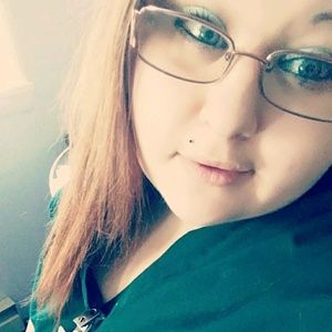 Meet your Posher, Mallory