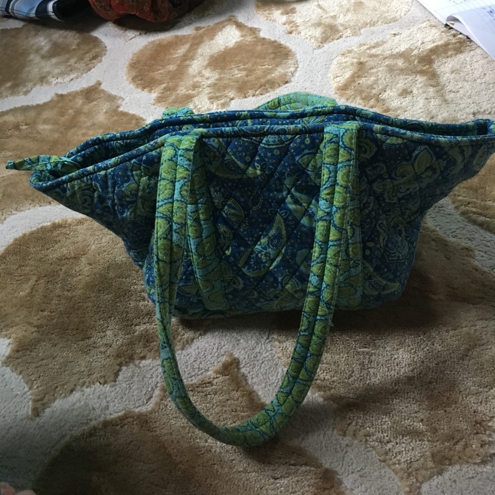 Quilted purse and wallet set.