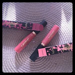 2 tarteist lip paints. home slice/ front row Tarte