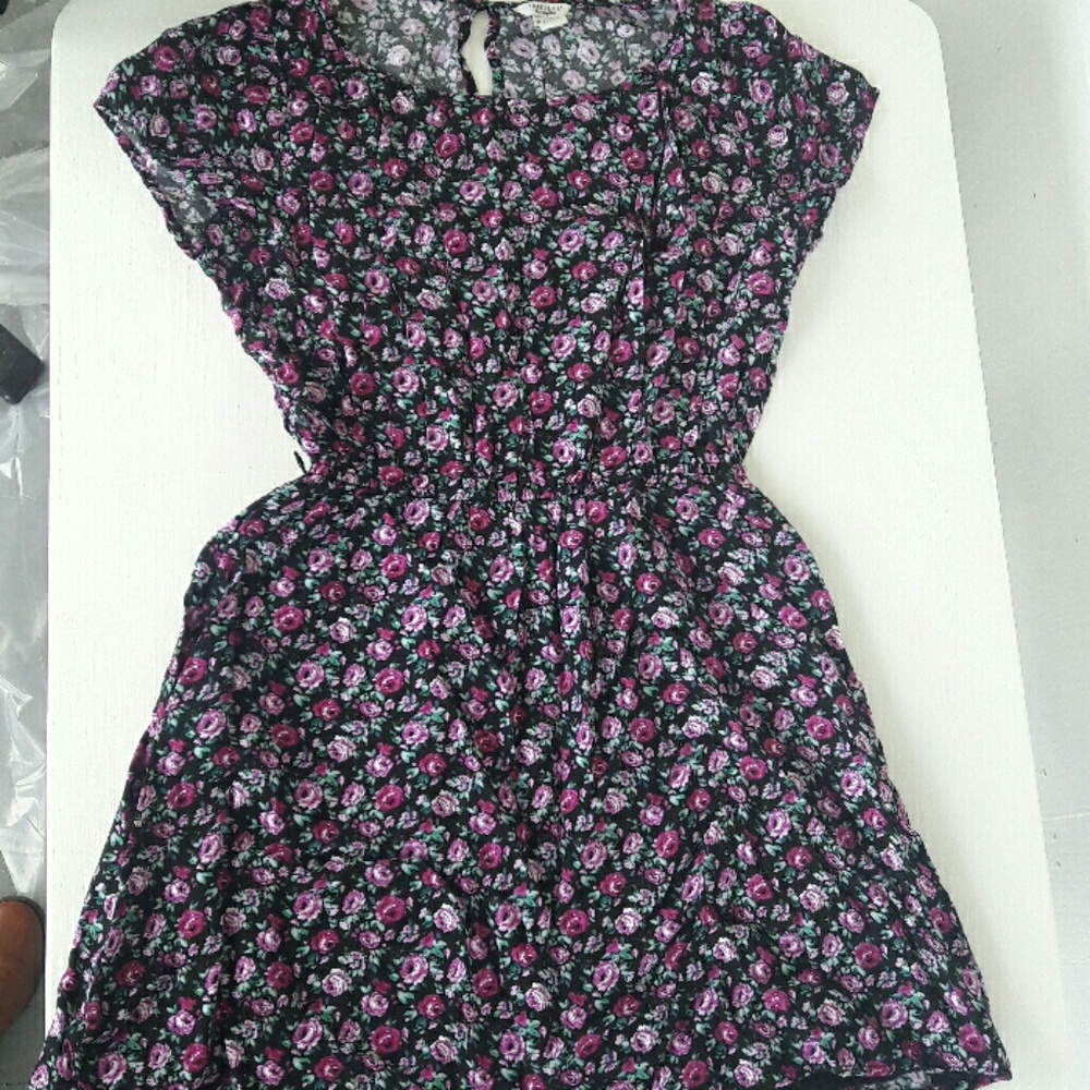 Floral short dress 🌼🌺🌻🌷🌹