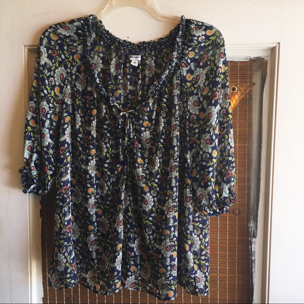 Navy floral print sheer short-sleeve blouse