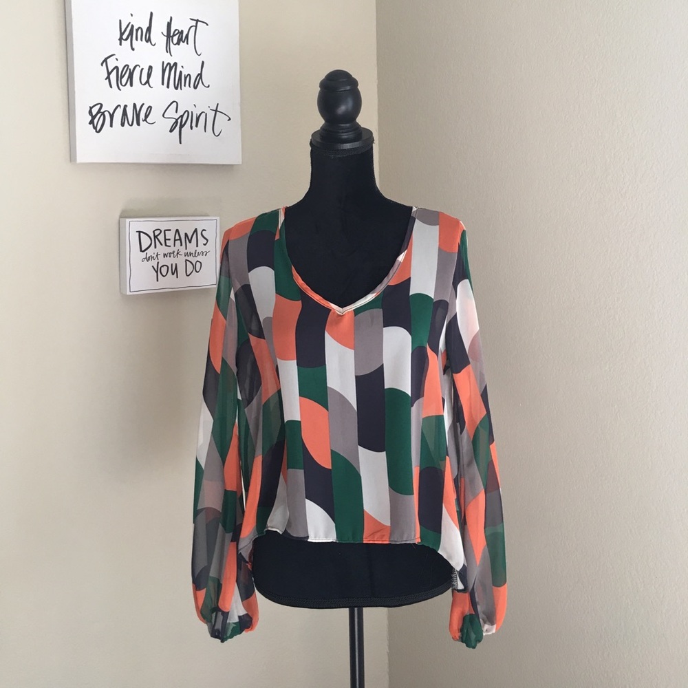Color Block Sheer Long Sleeve Hi-Lo Top