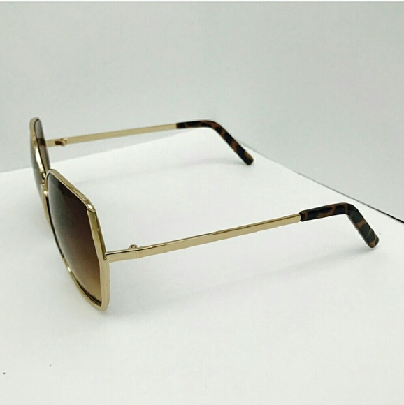 NWOT Gold Geometric Sunglasses - BOGO - Picture 2 of 4