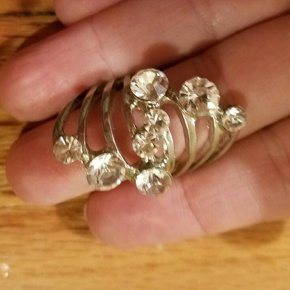 Statement Ring - Picture 2 of 4