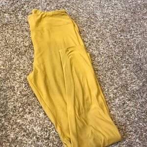 Lularoe mustard leggings