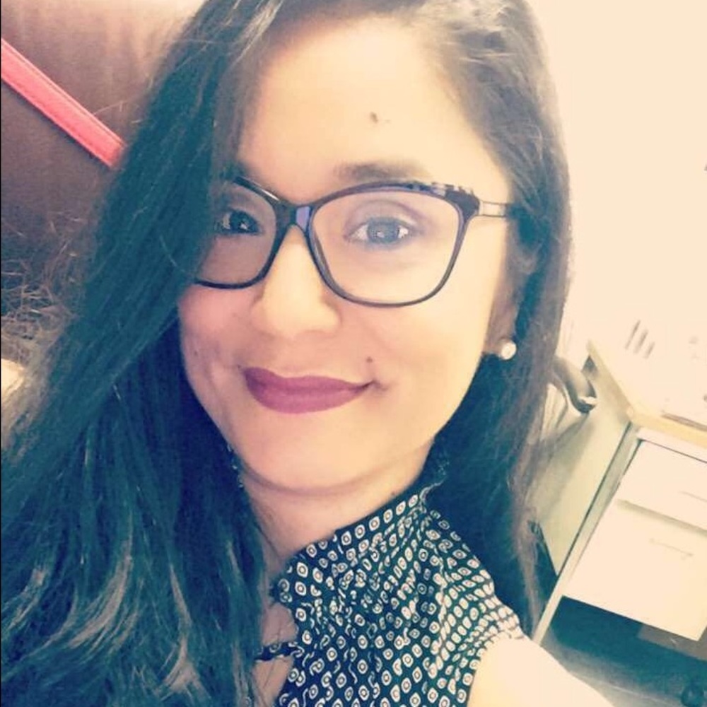 Meet your Posher, Adi