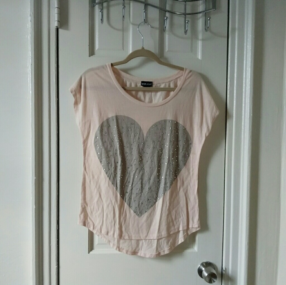Woman's Wet Seal Top