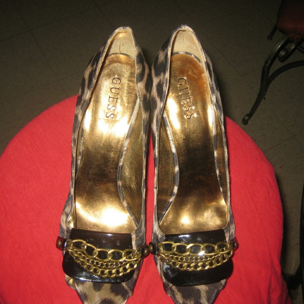 Guess heels