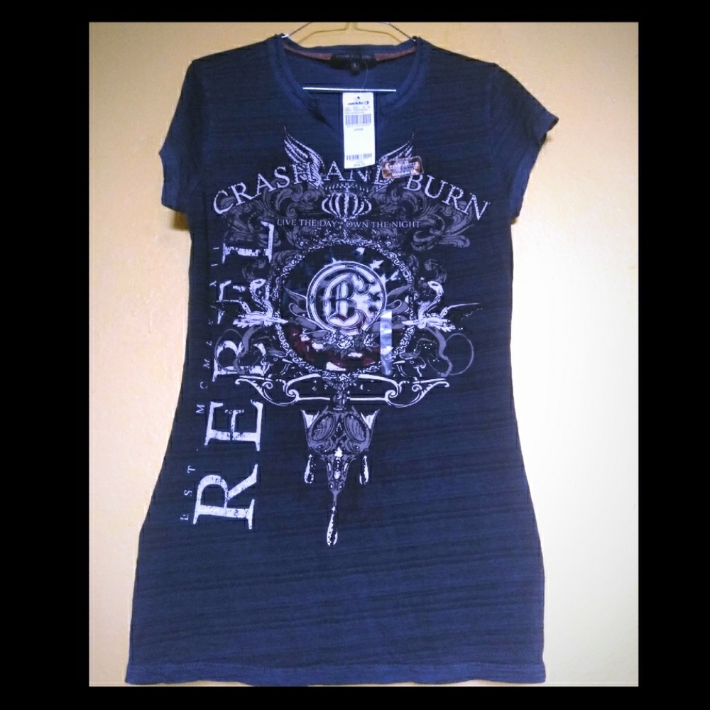 Crash and Burn womens vee neck top
