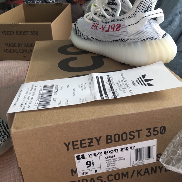 Yeezy 350 V2 Zebra