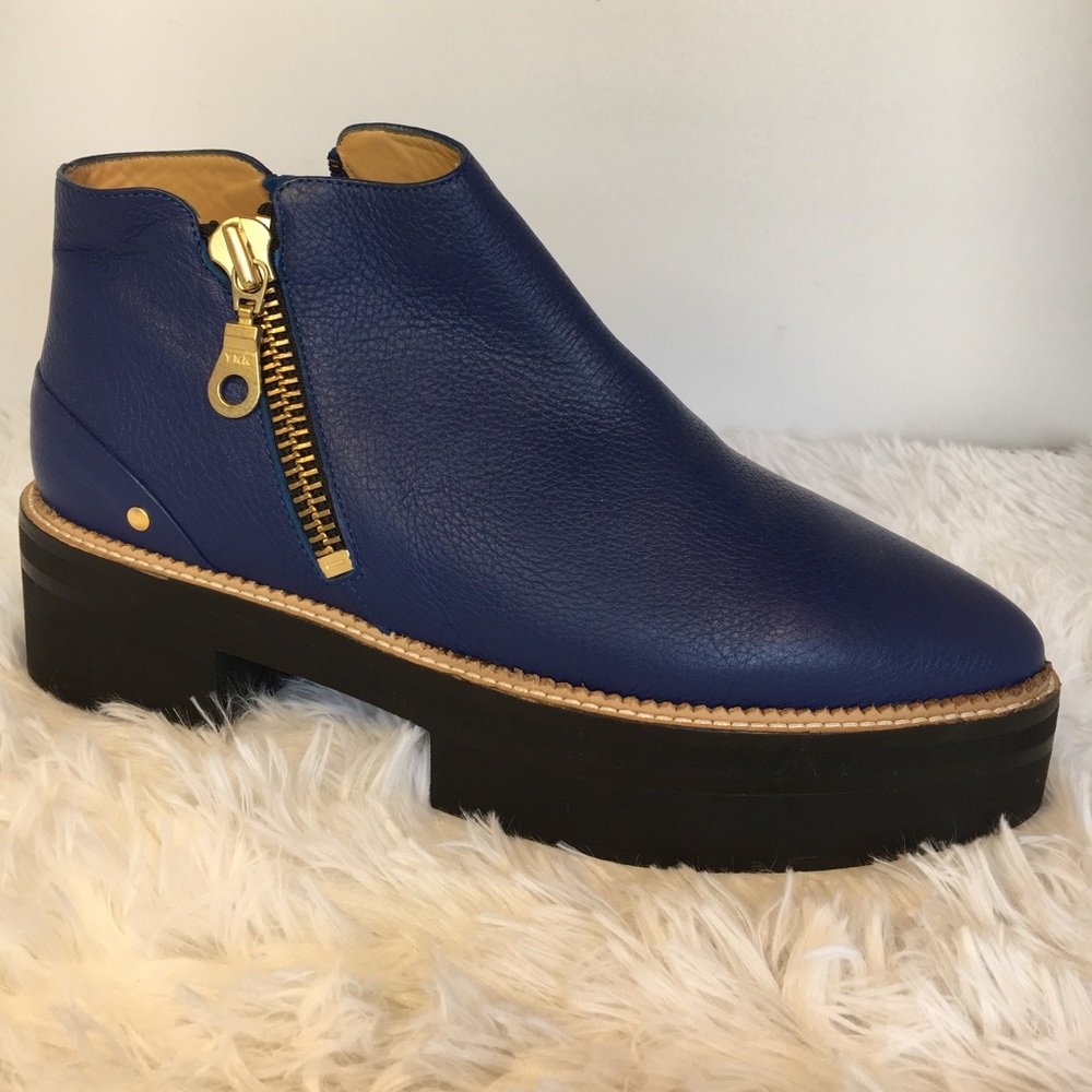 Ankle boot - Picture 2 of 5