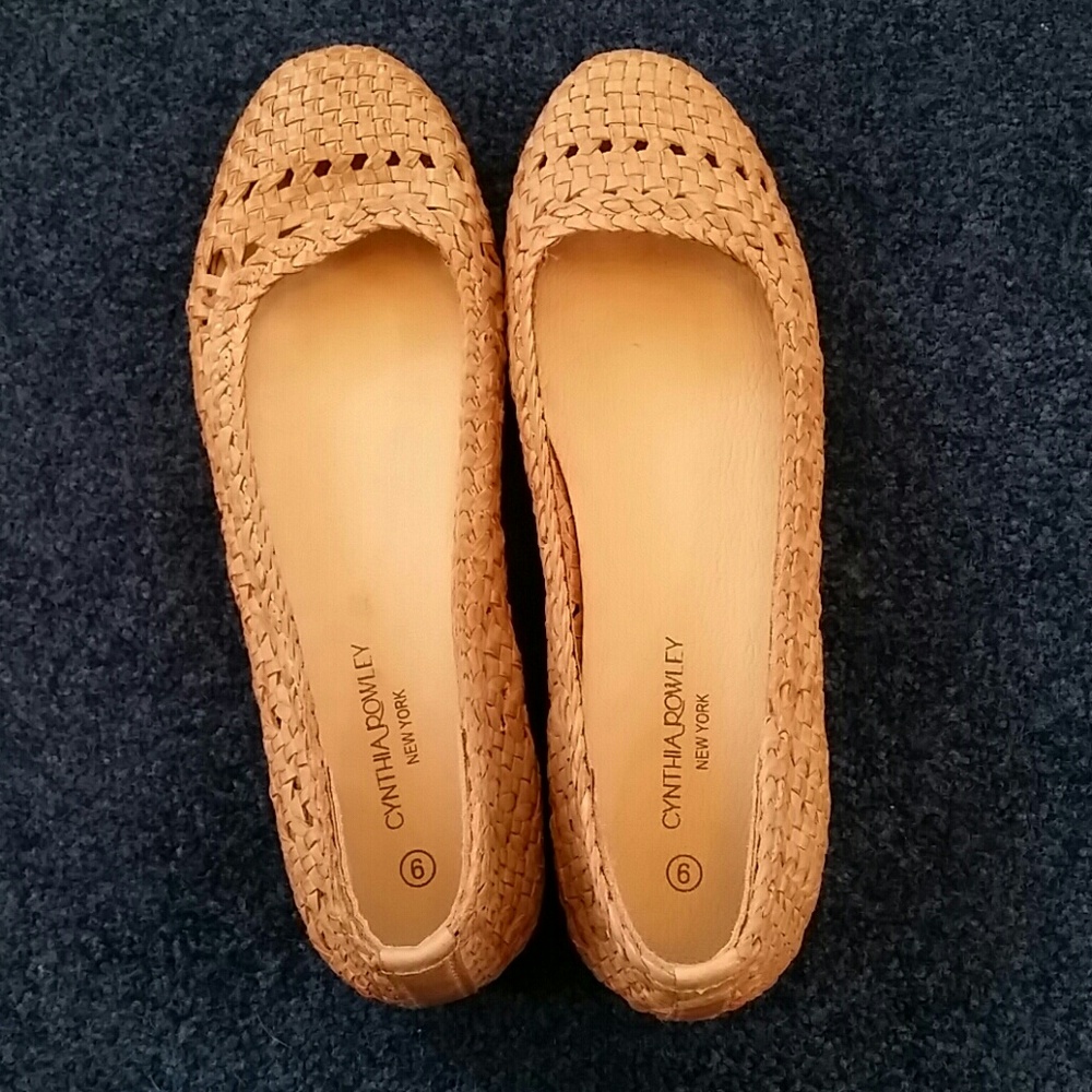 Cynthia Rowley flats size 9