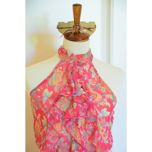 Beautiful floral print top with ruffles - Picture 2 of 5