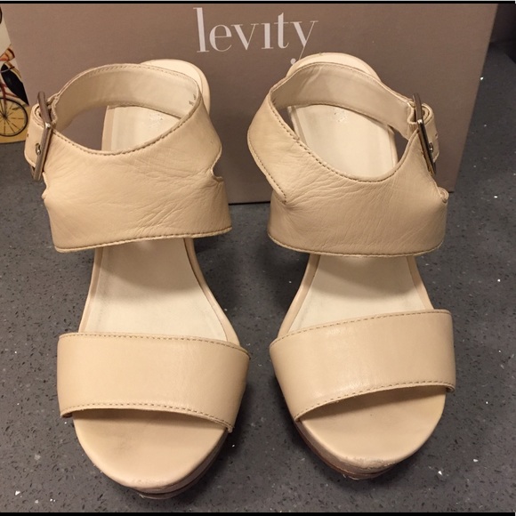 Levity Platform High Heels - Picture 2 of 4