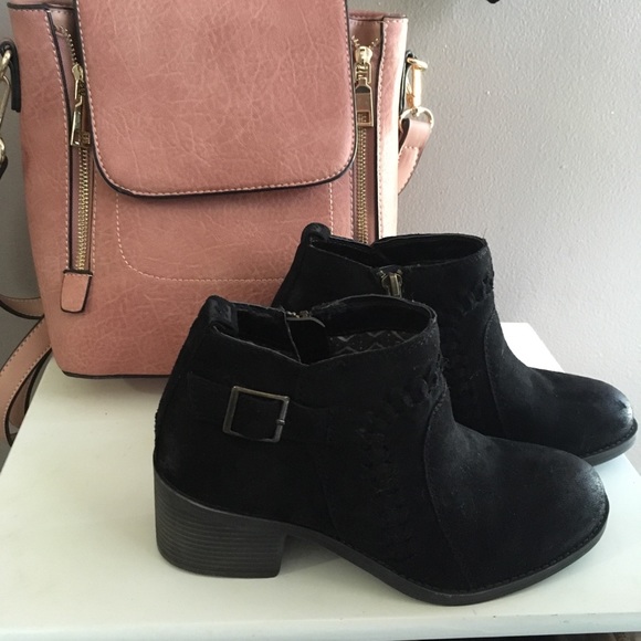 Billabong ankle booties BRAND NEW! - Picture 2 of 7