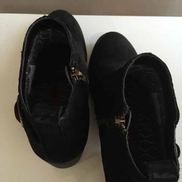 Billabong ankle booties BRAND NEW! - Picture 6 of 7