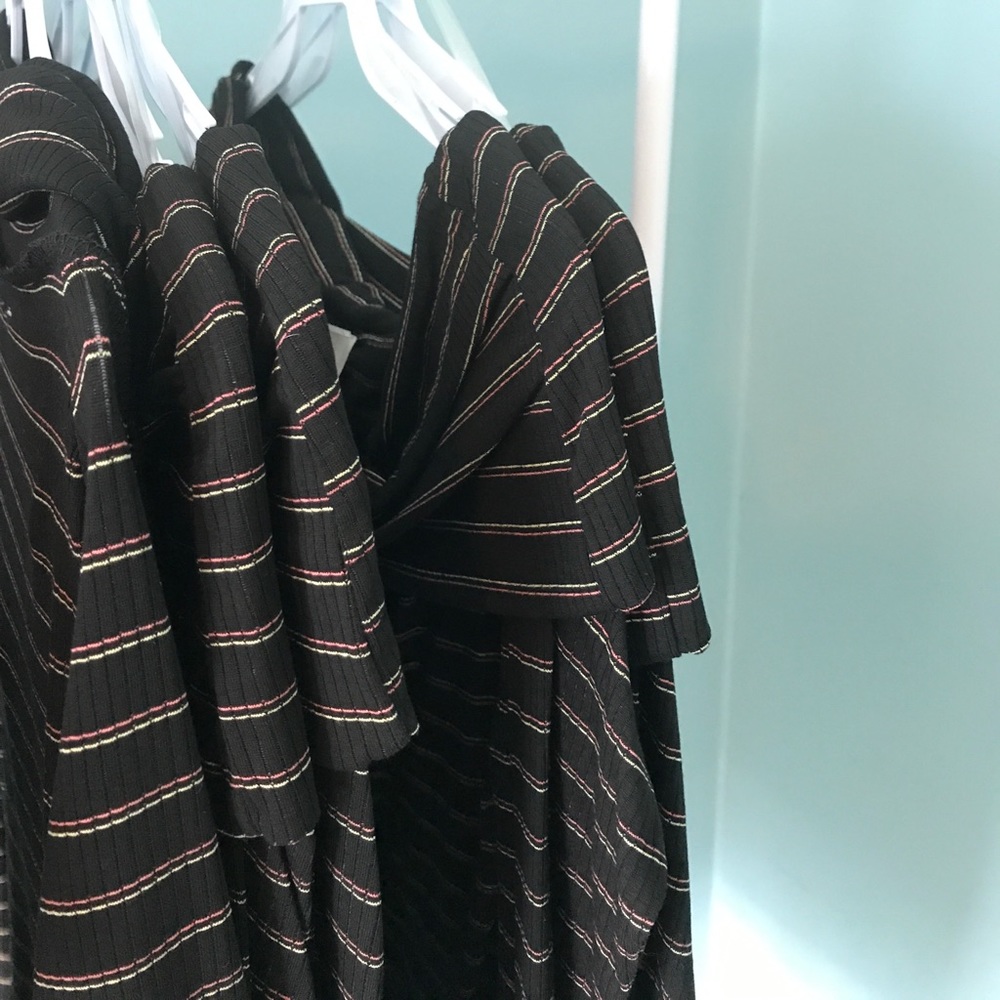 ONE LEFT Striped off-shoulder cozy sweater - Picture 7 of 7