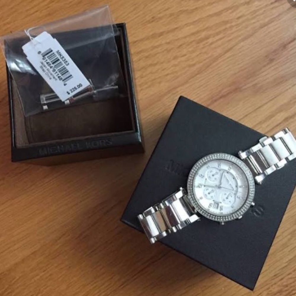 Woman's Michael Kors Watch Parker