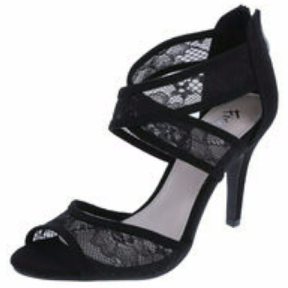 Fioni Black Lace Heels