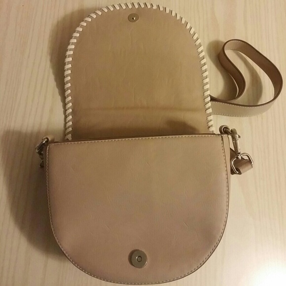 Crossbody purse - Picture 3 of 4