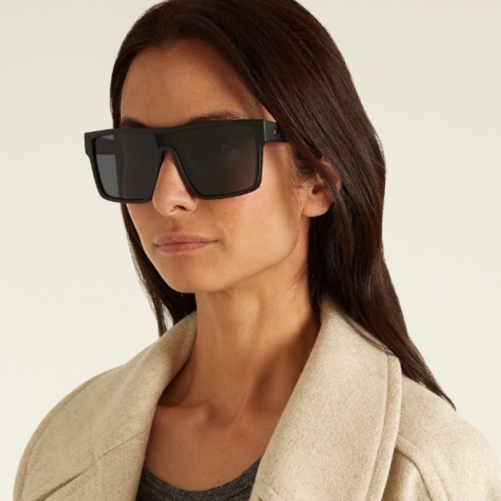 Minimal magic flat sop sunglasses