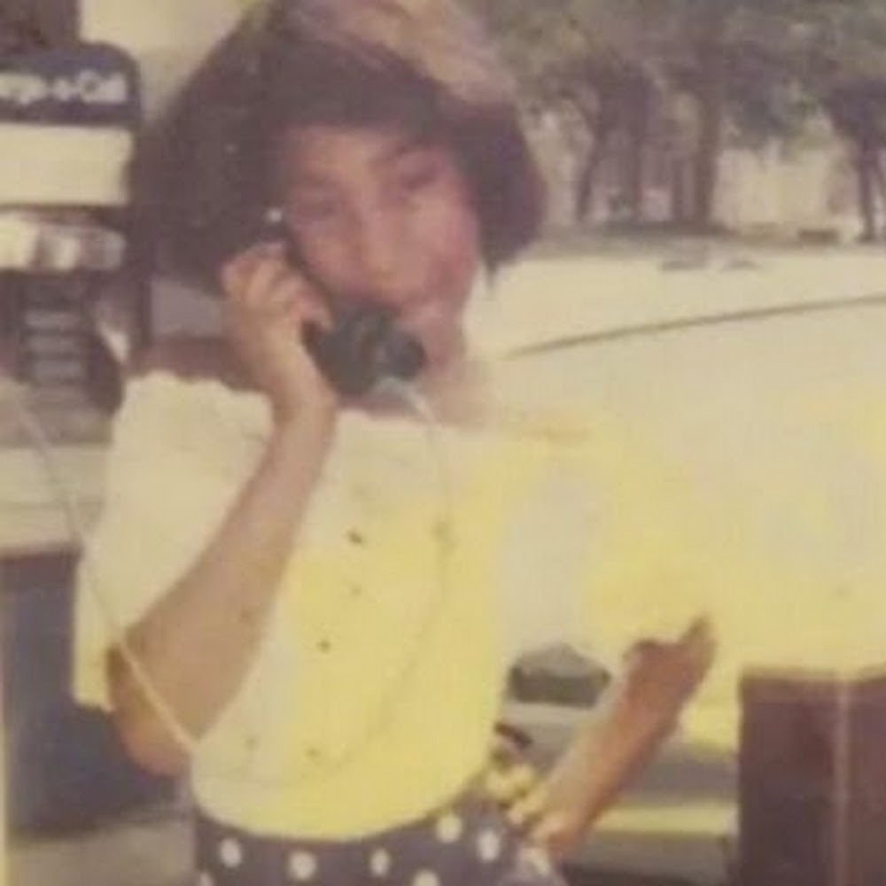 Meet your Posher, Gloria