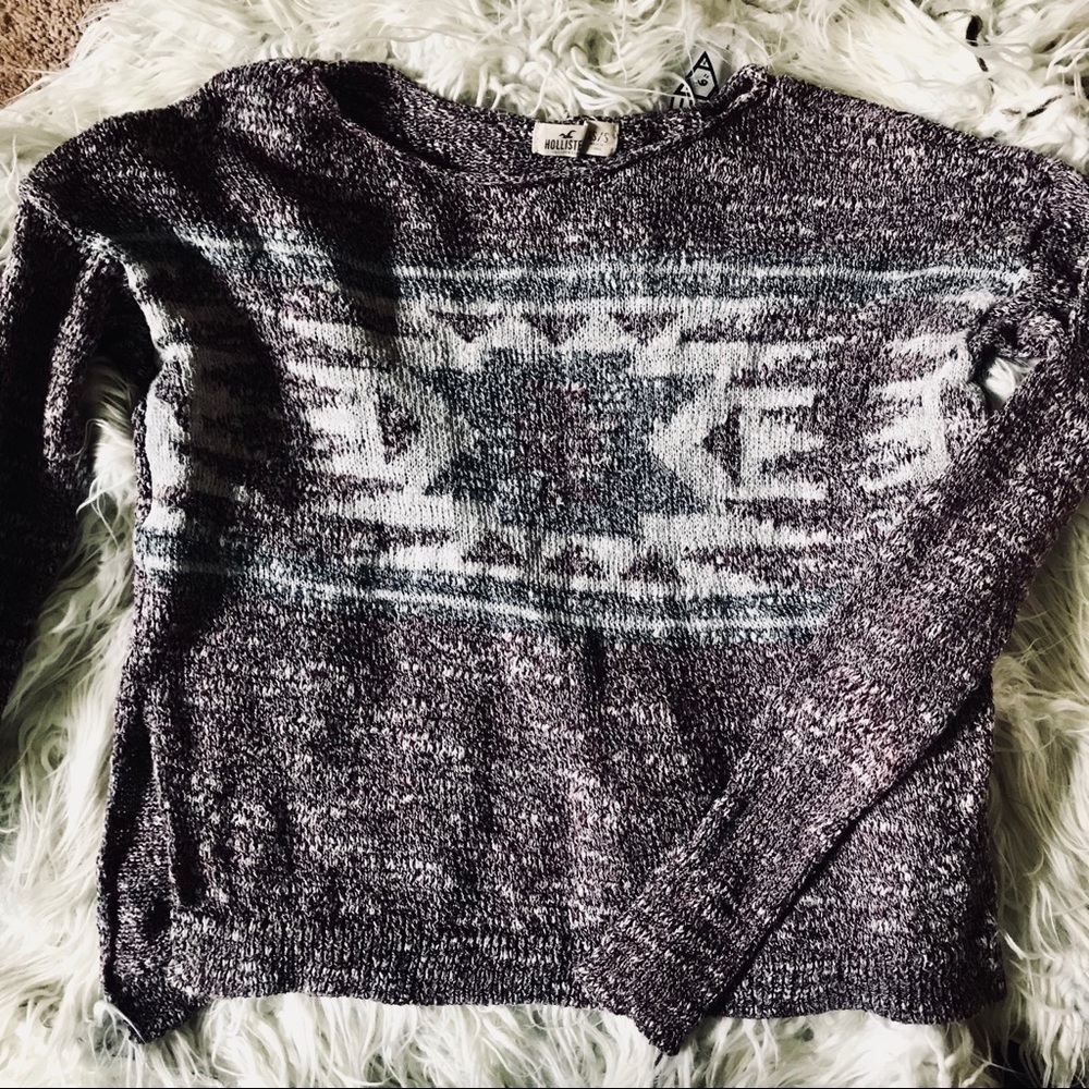 HOLLISTER knit sweater