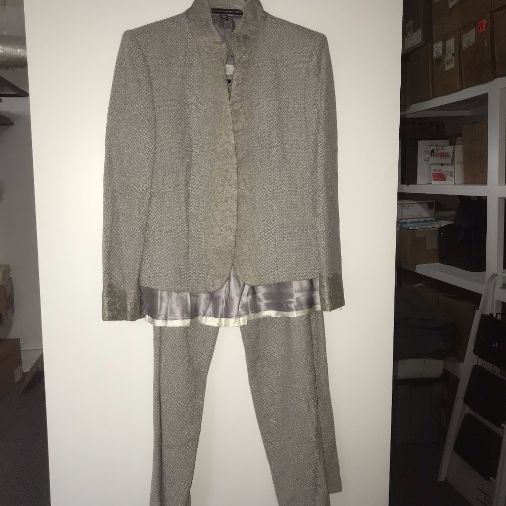 Ellen Tracy Tweed Pant Suit