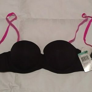 ❇️NWT❇️ Black push up bra w/extra straps