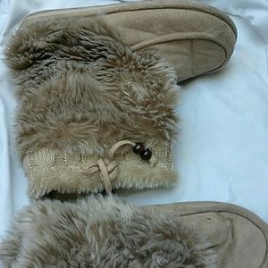Soxtab fur/knit boots