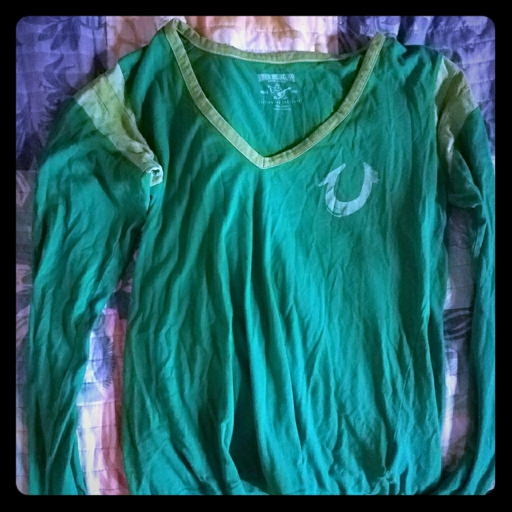 True religion pullover shirt women's