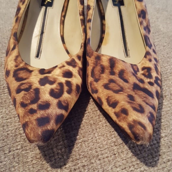 Leopard pumps🐆 - Picture 3 of 4