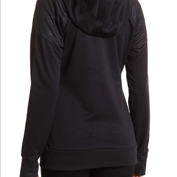 The North Face Hoodie - Picture 7 of 7