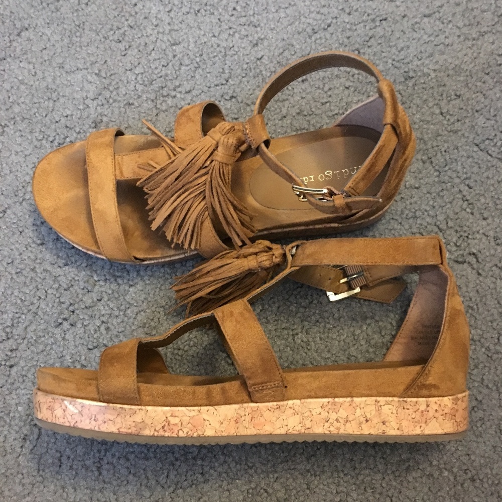 Tasseled Sandal with Cork Bottom