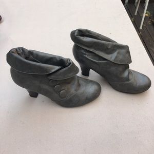 Madden girl grey booties