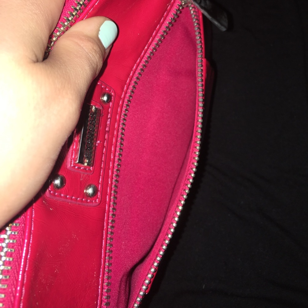 Express Wristlet - Picture 6 of 8