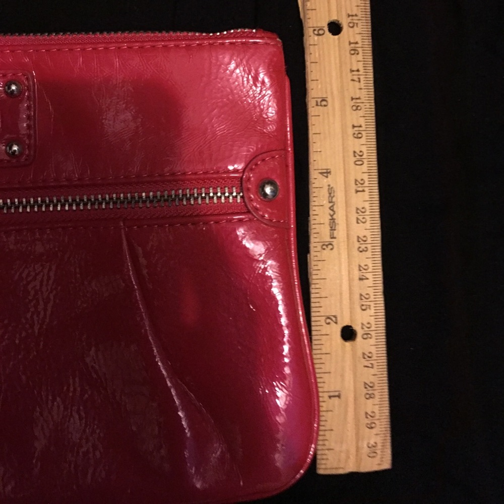 Express Wristlet - Picture 7 of 8